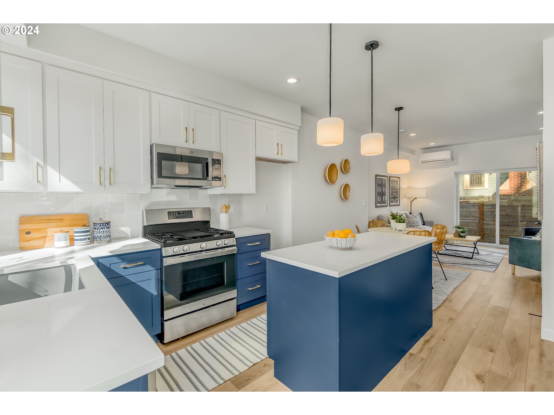 5221 SE Boise ST