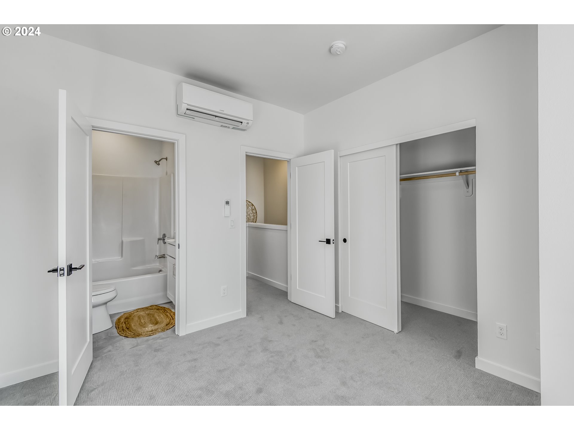 5221 SE Boise ST