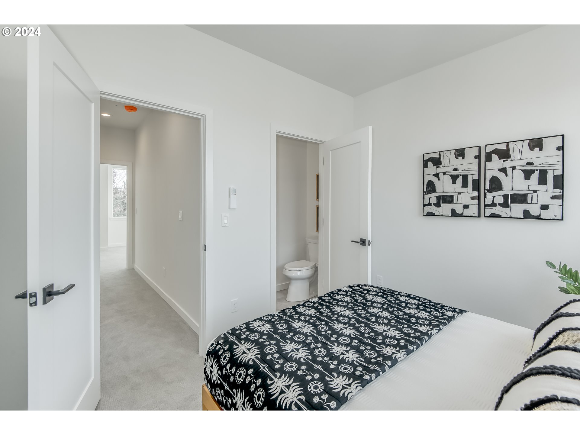 5221 SE Boise ST