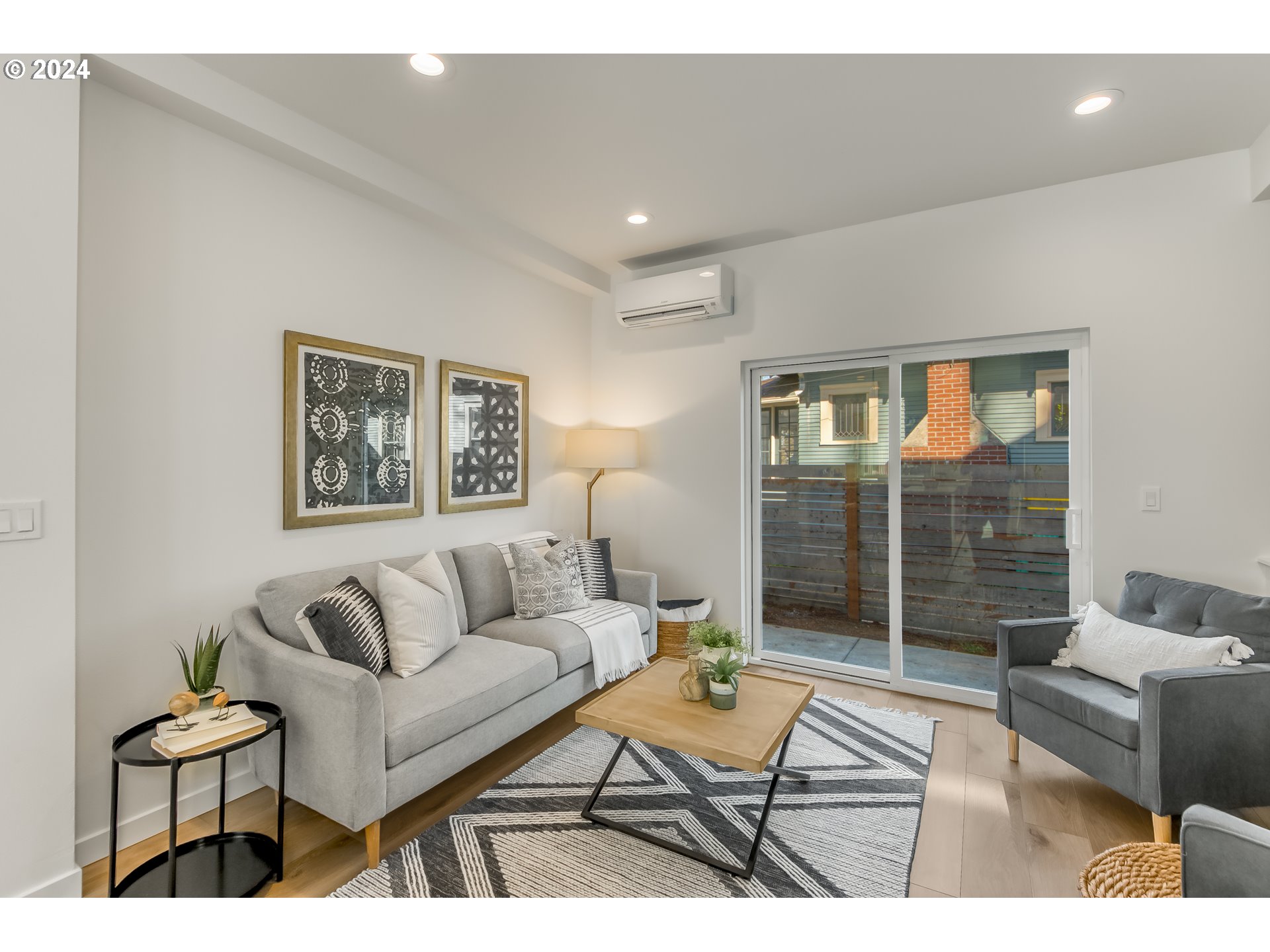 5221 SE Boise ST