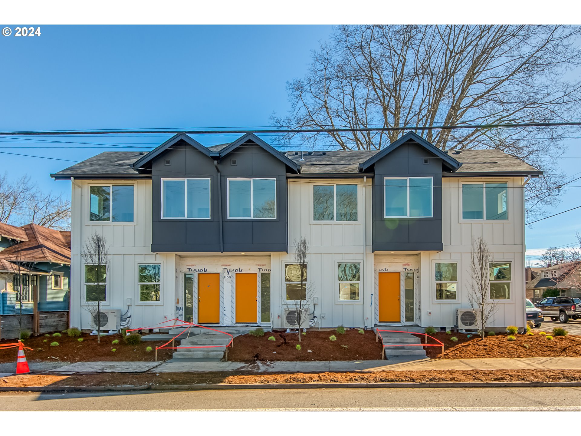 5221 SE Boise ST
