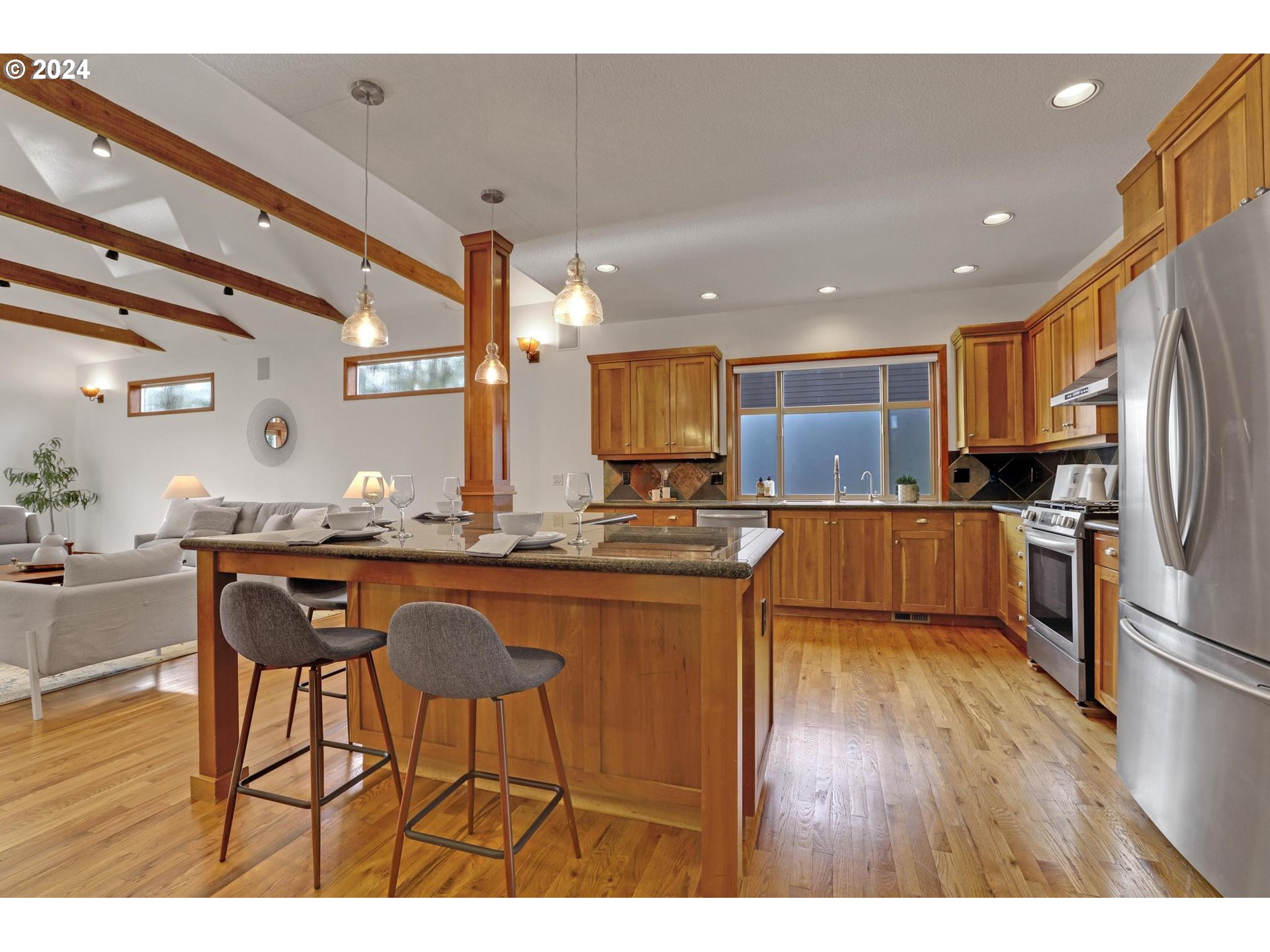 13310 NW HARTFORD ST