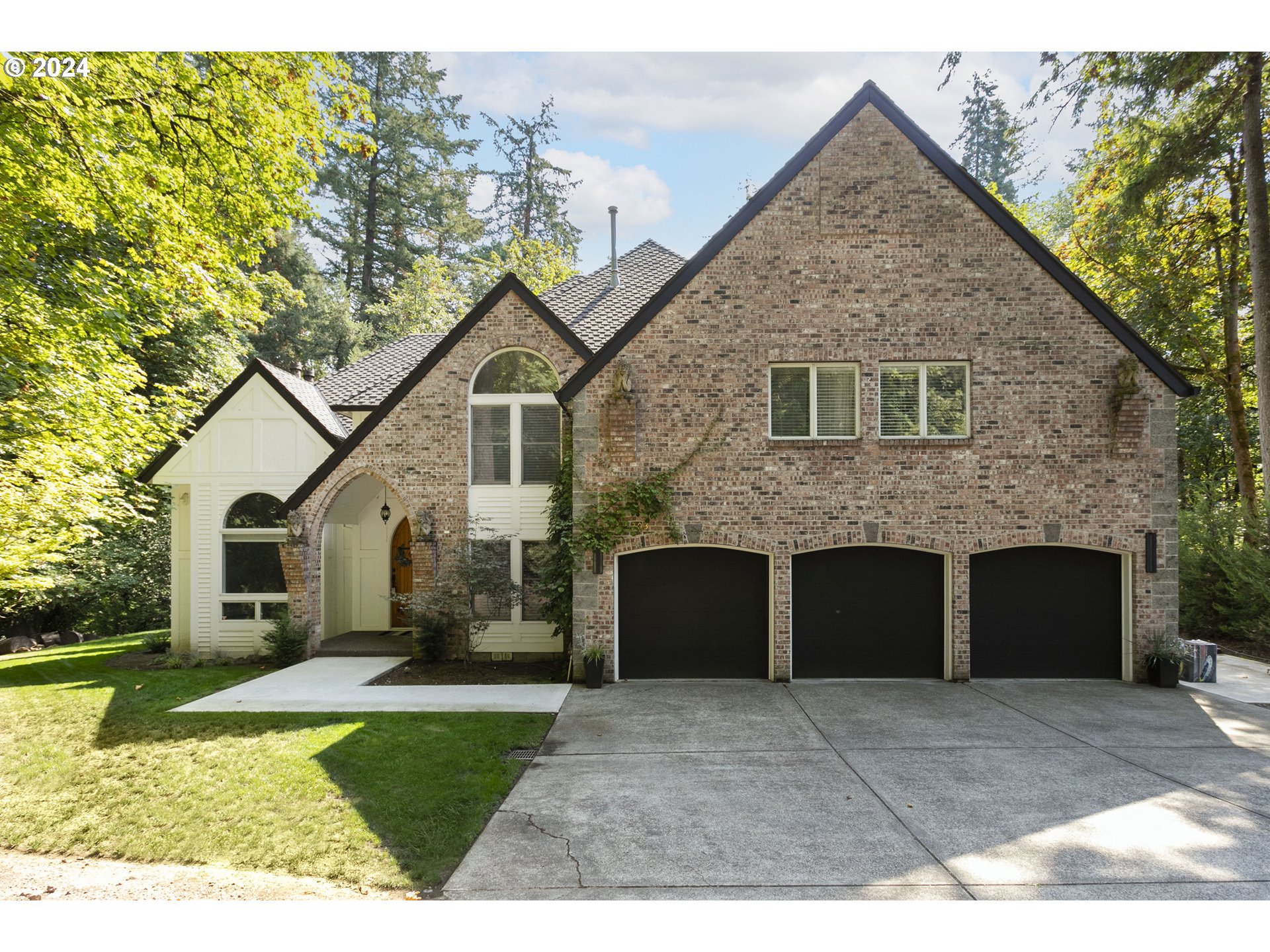 15203 LILY BAY CT