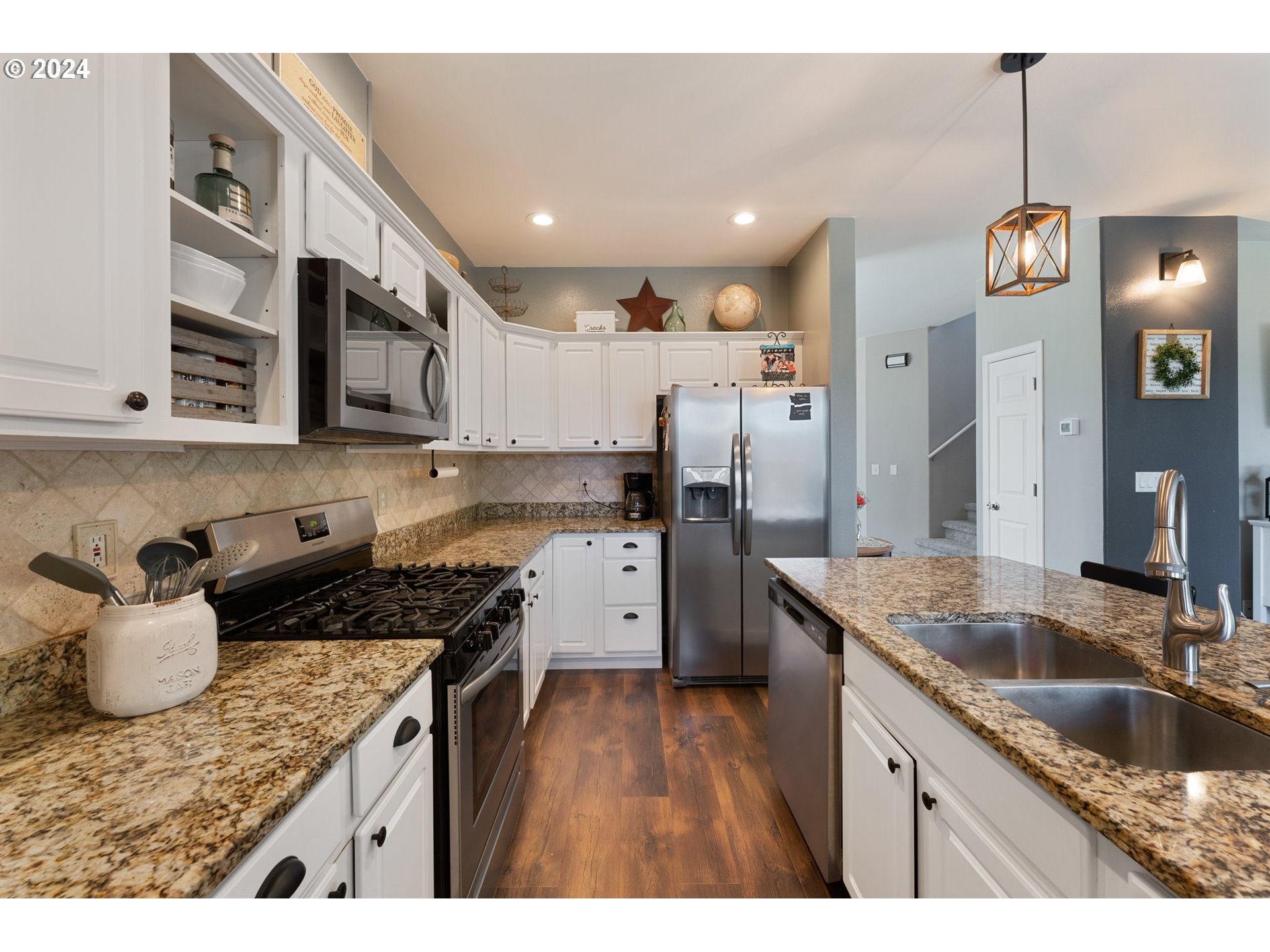 1913 PRASLIN ST