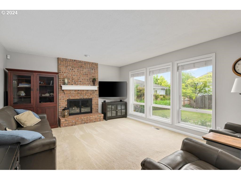 16727 NW WATERFORD WAY