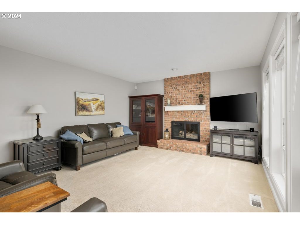 16727 NW WATERFORD WAY