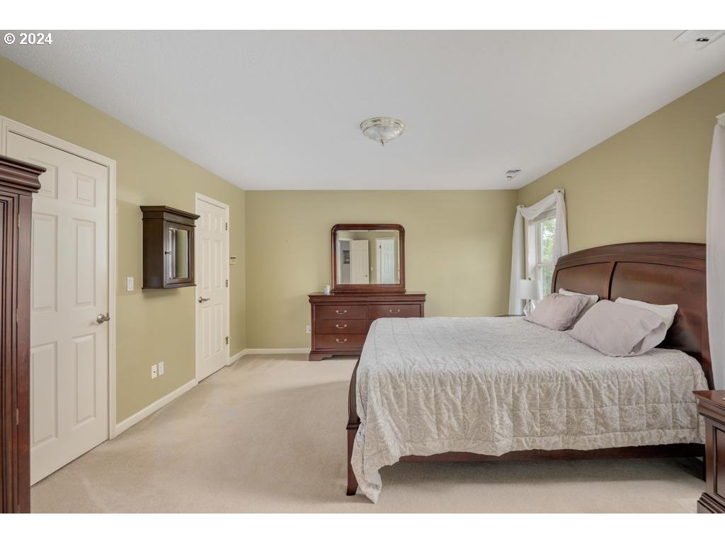 16727 NW WATERFORD WAY