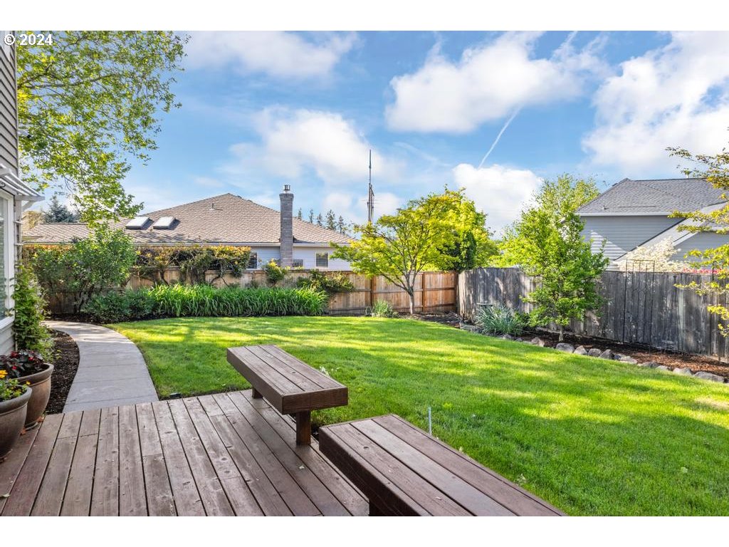 16727 NW WATERFORD WAY