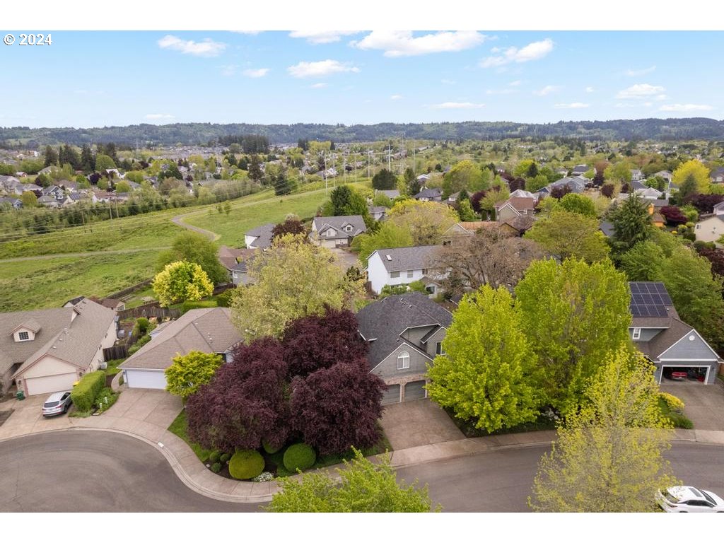 16727 NW WATERFORD WAY