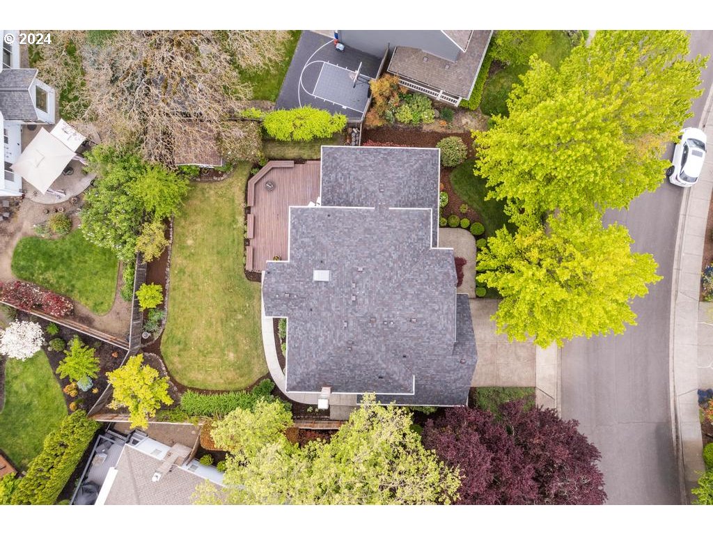 16727 NW WATERFORD WAY