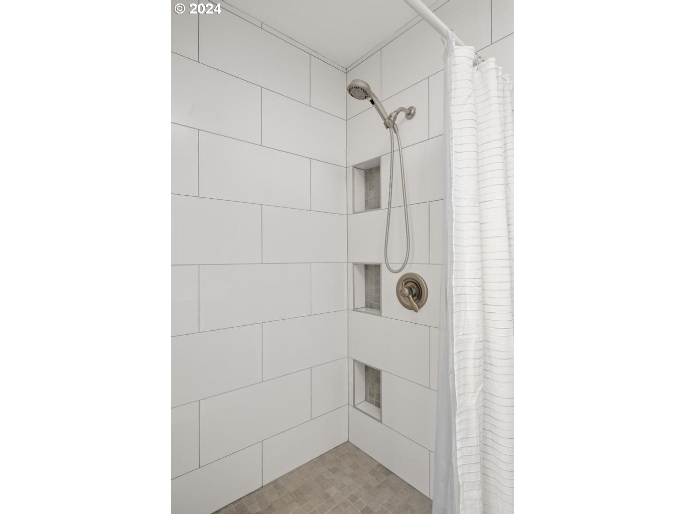 16727 NW WATERFORD WAY