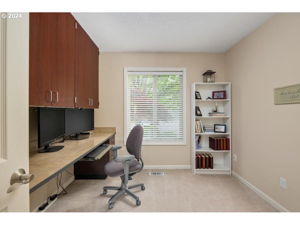 16727 NW WATERFORD WAY