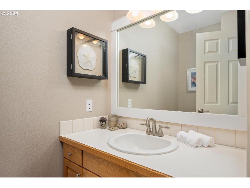 16727 NW WATERFORD WAY