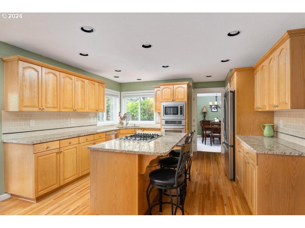 16727 NW WATERFORD WAY