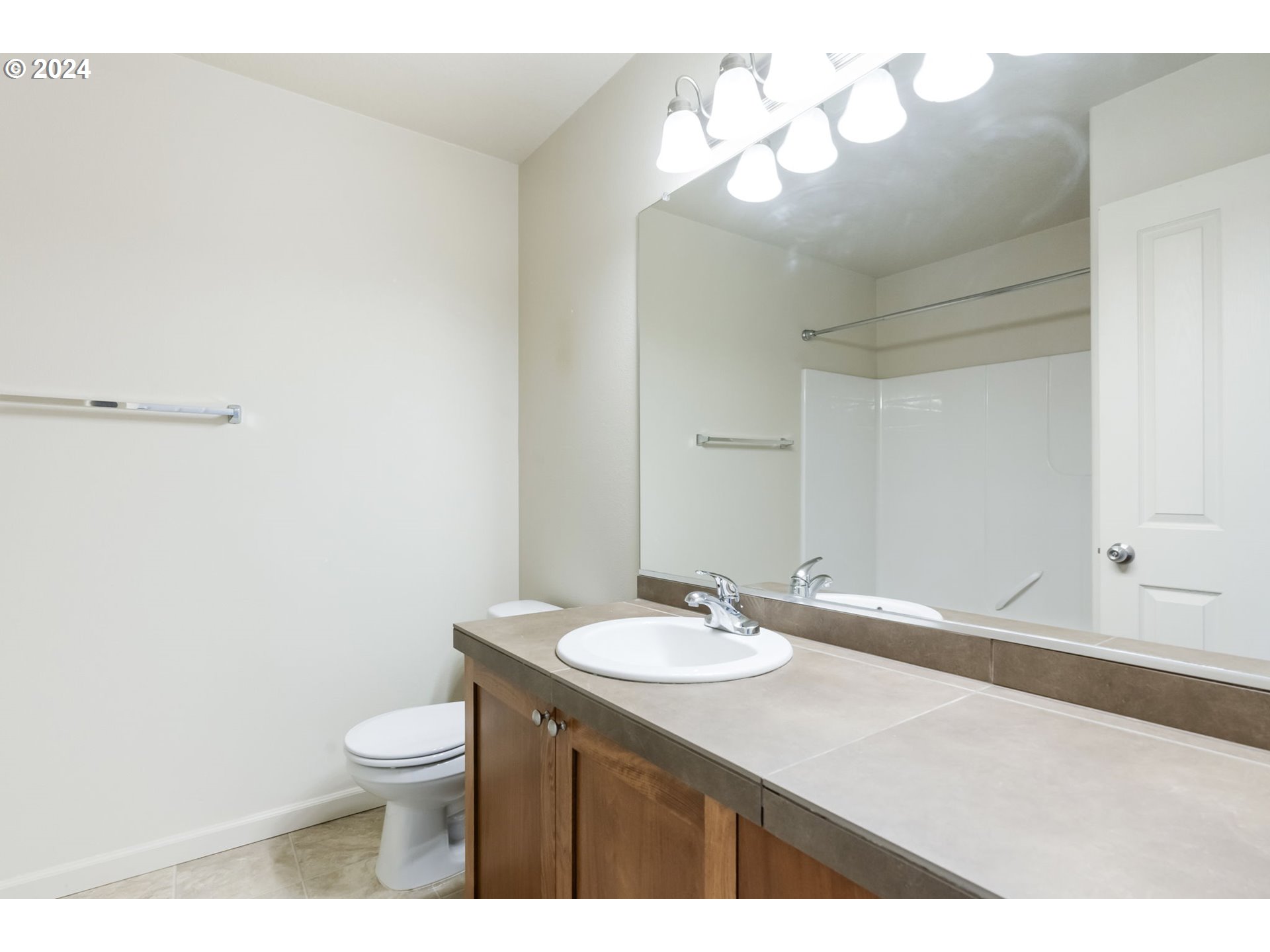 575 NW 118TH AVE 104