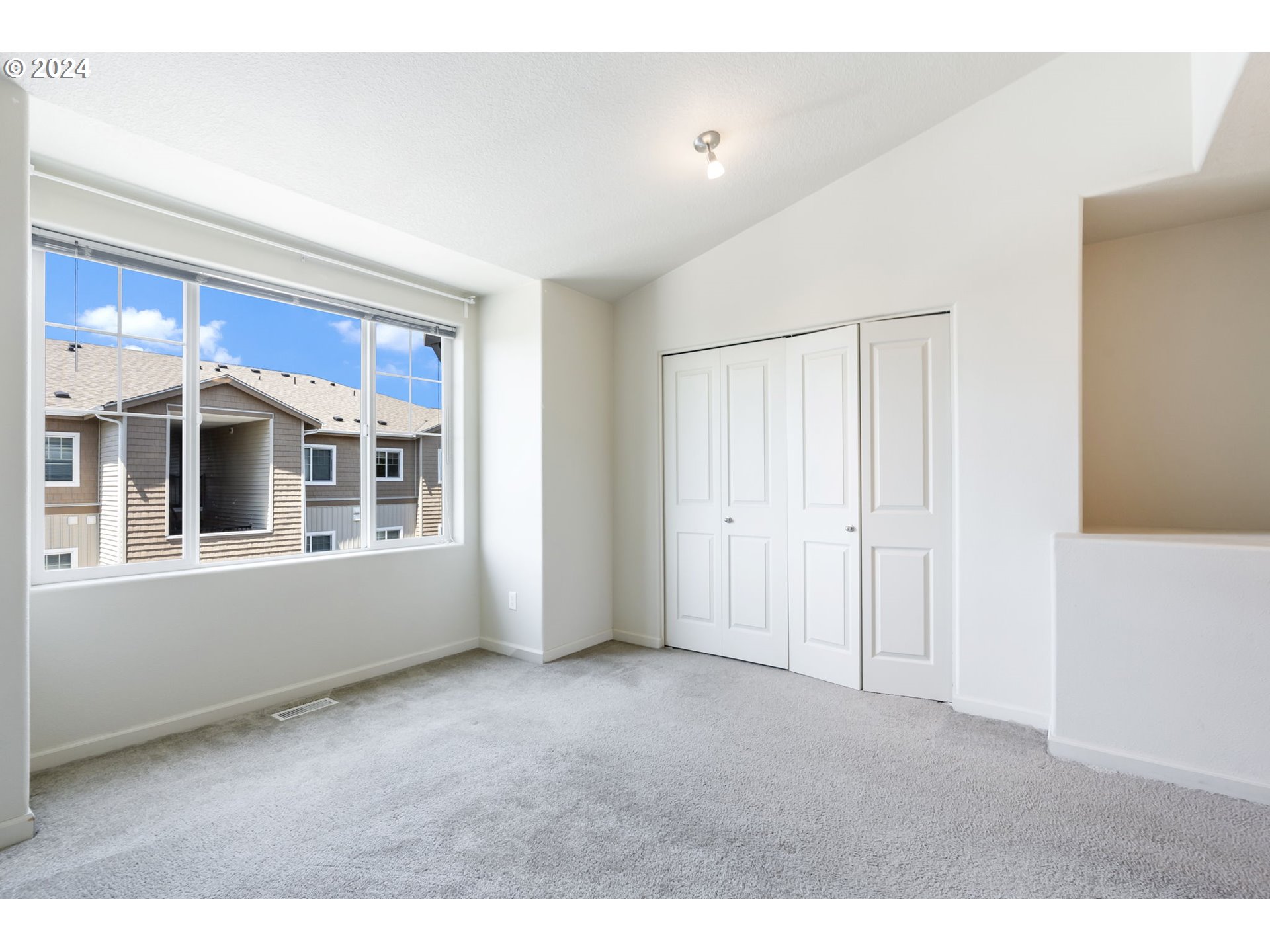 575 NW 118TH AVE 104