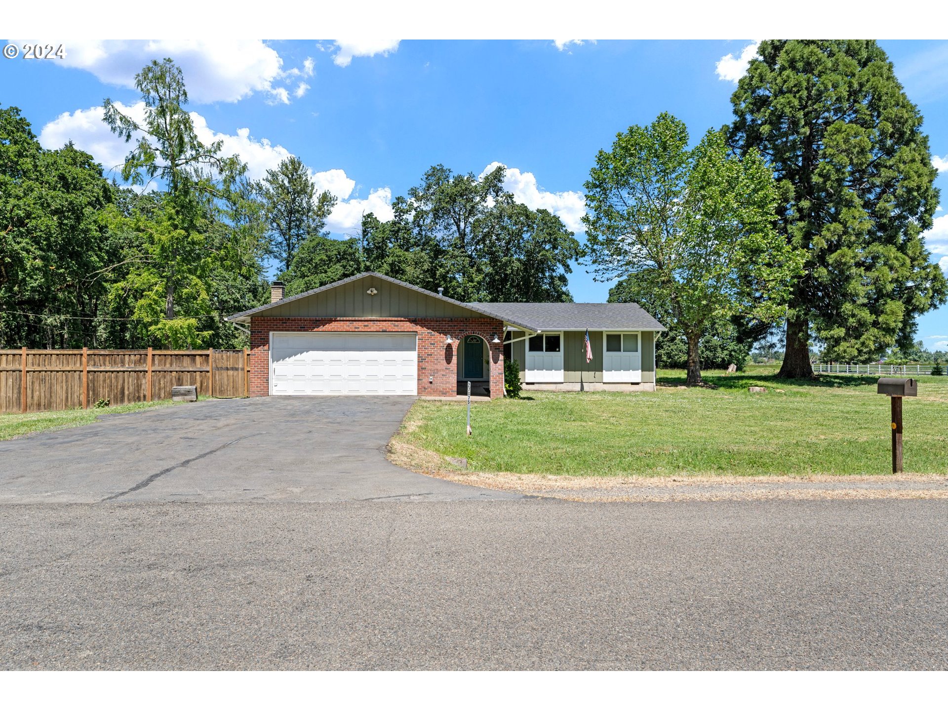 27875 Green Oaks DR