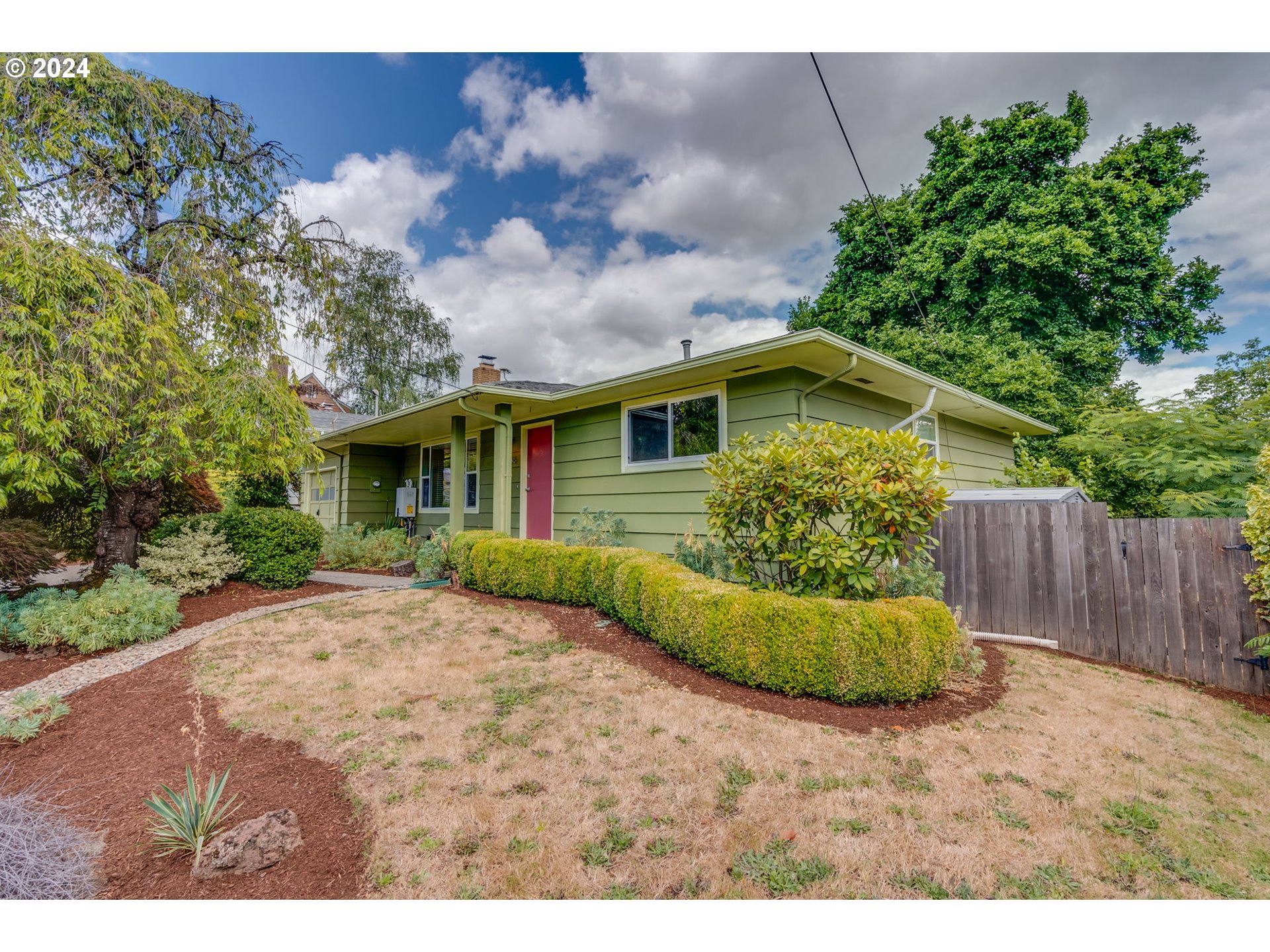 1736 SE 76TH AVE