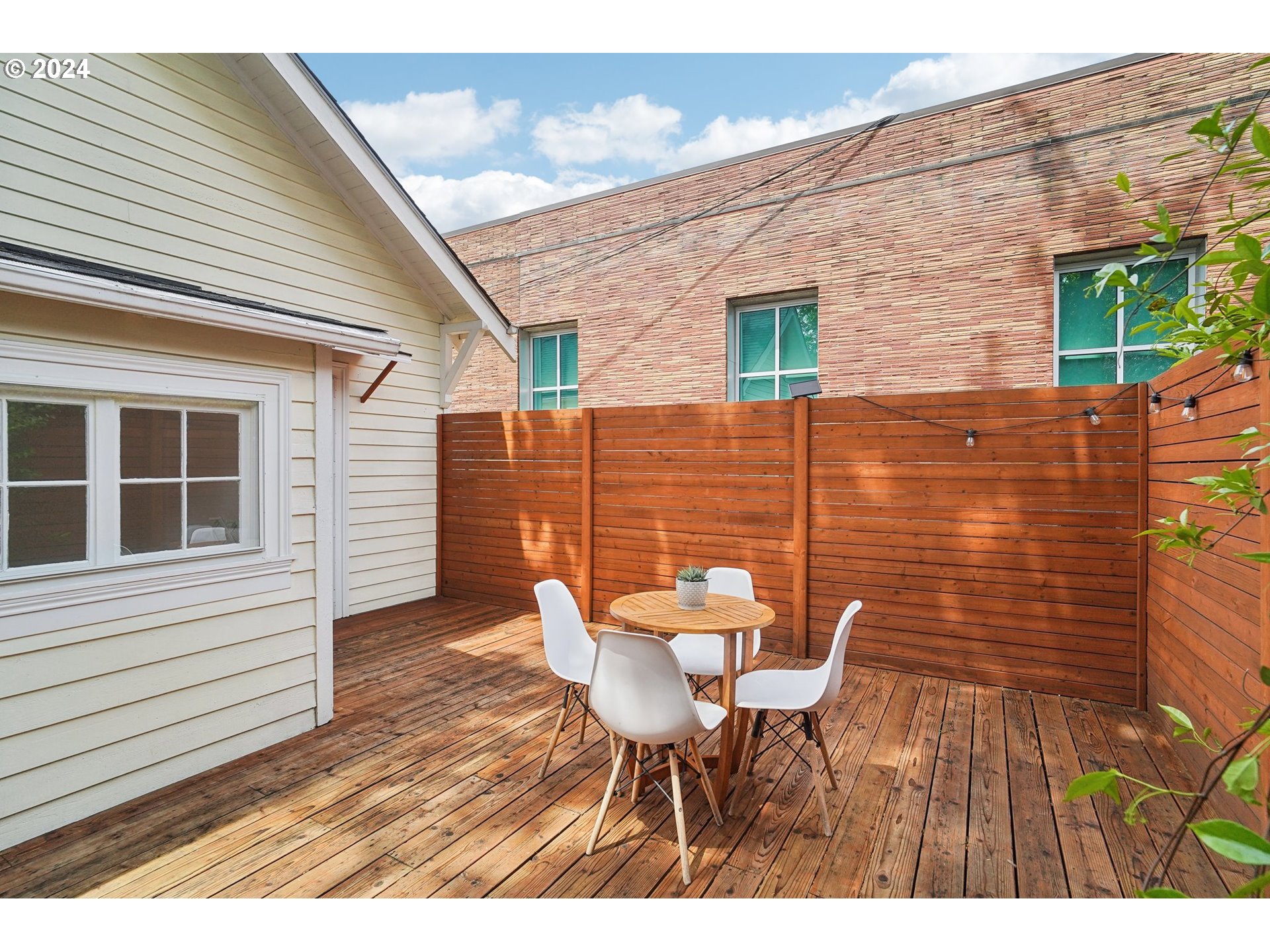 112 NE 29TH AVE