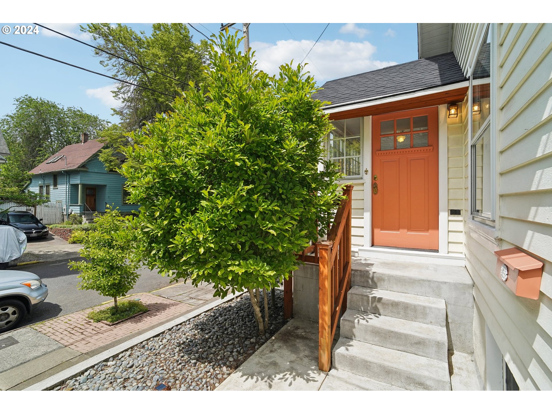 112 NE 29TH AVE