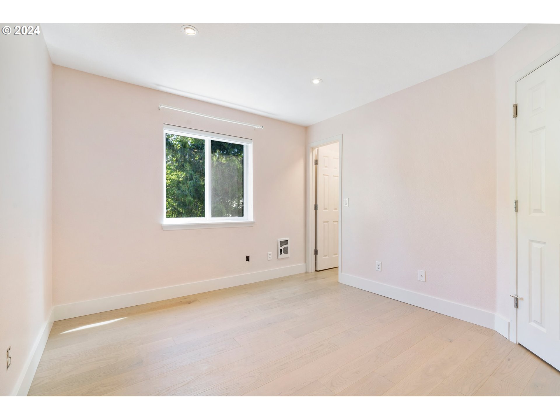 5225 JEAN RD 501