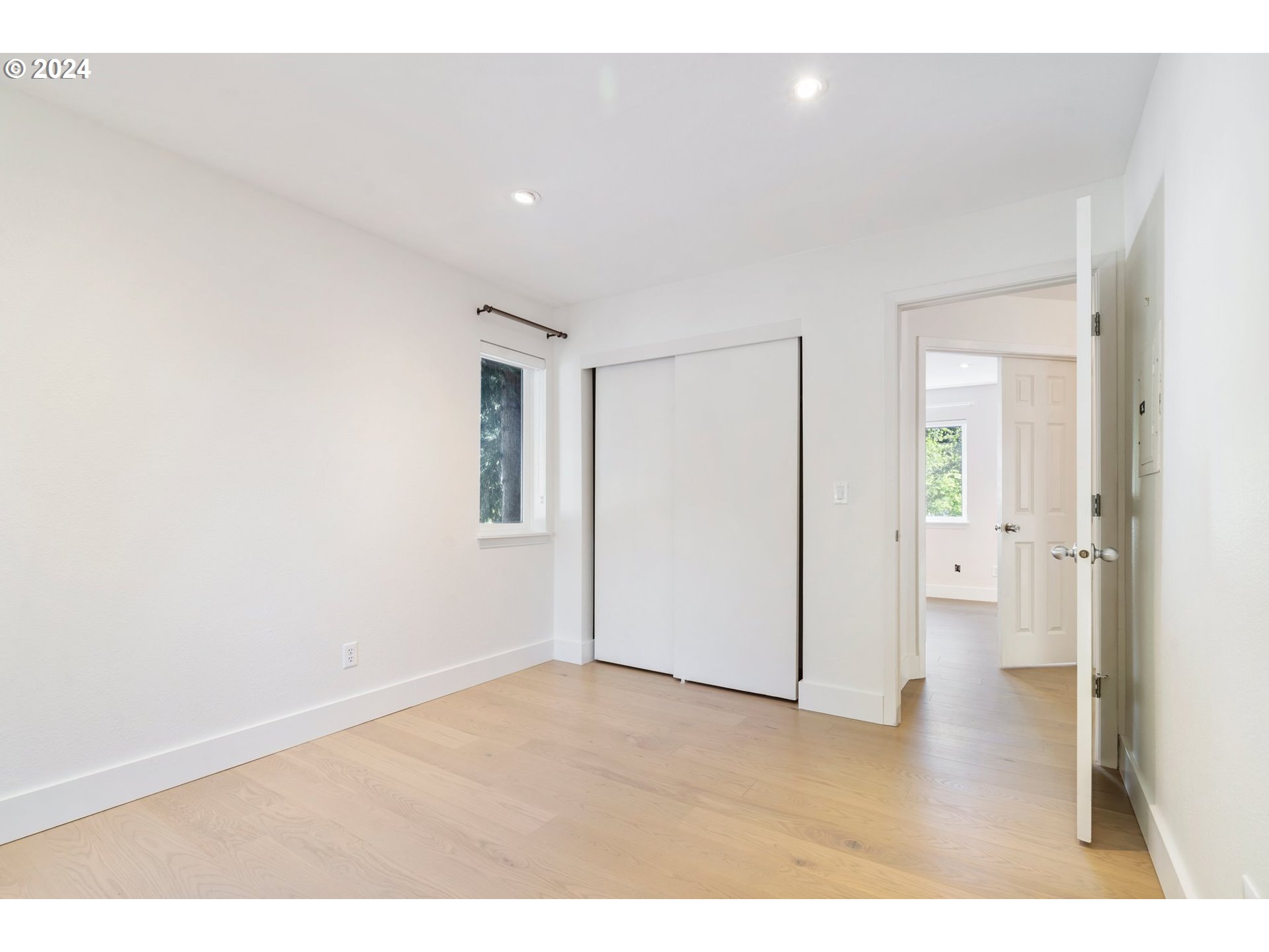 5225 JEAN RD 501
