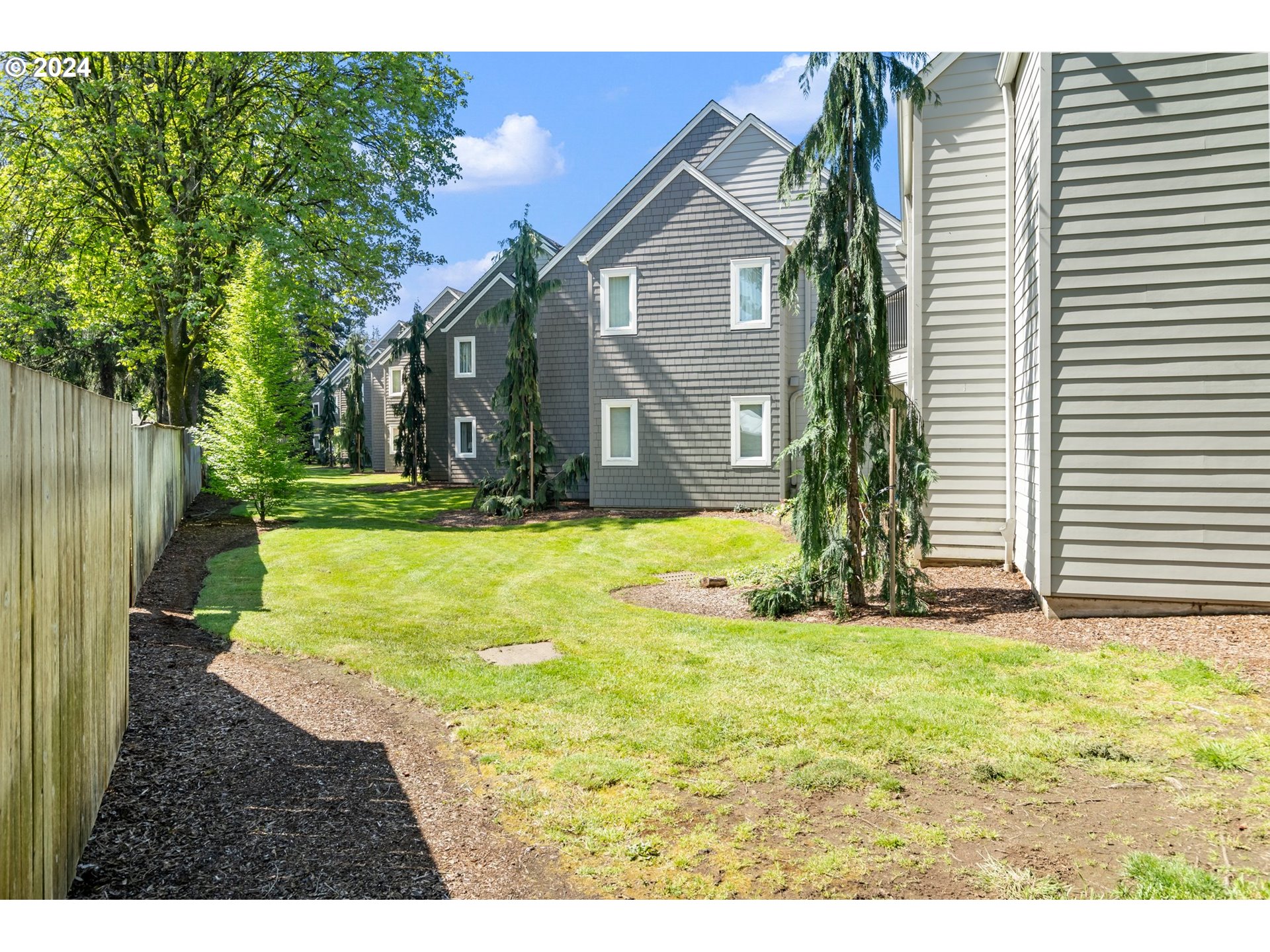 5225 JEAN RD 501