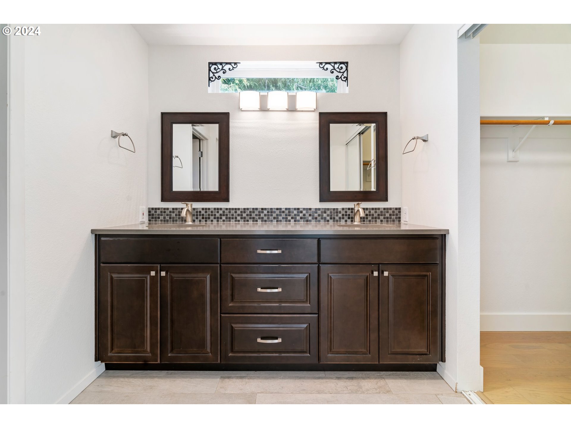5225 JEAN RD 501