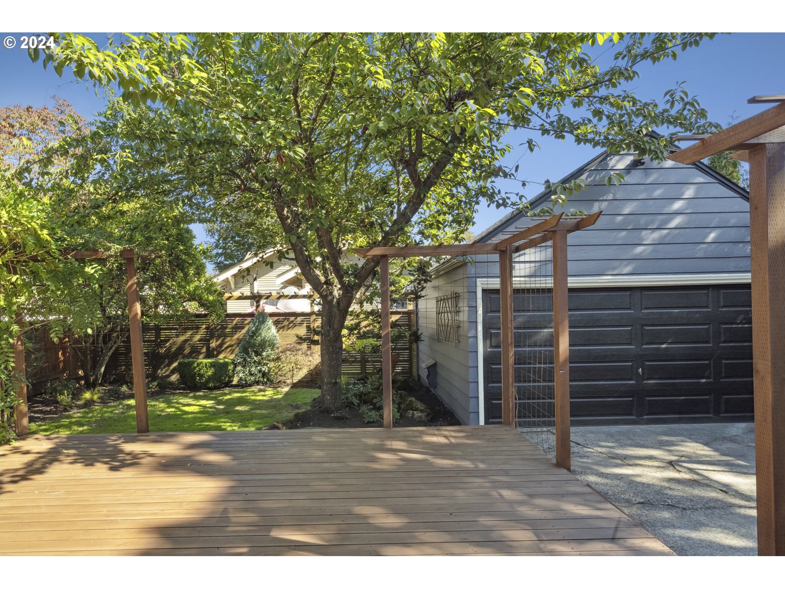 4050 NE 29TH AVE