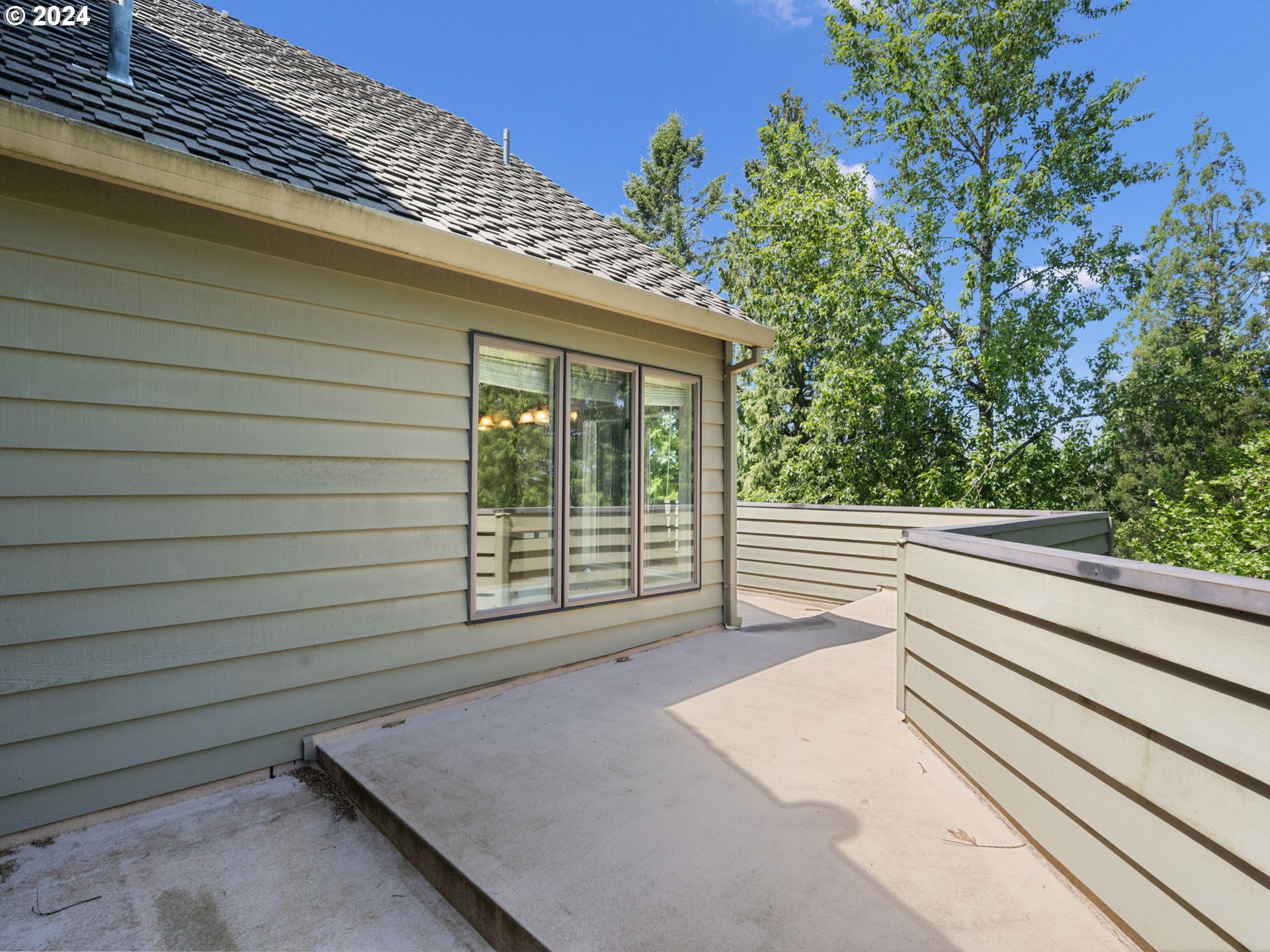 3209 SW TALBOT RD