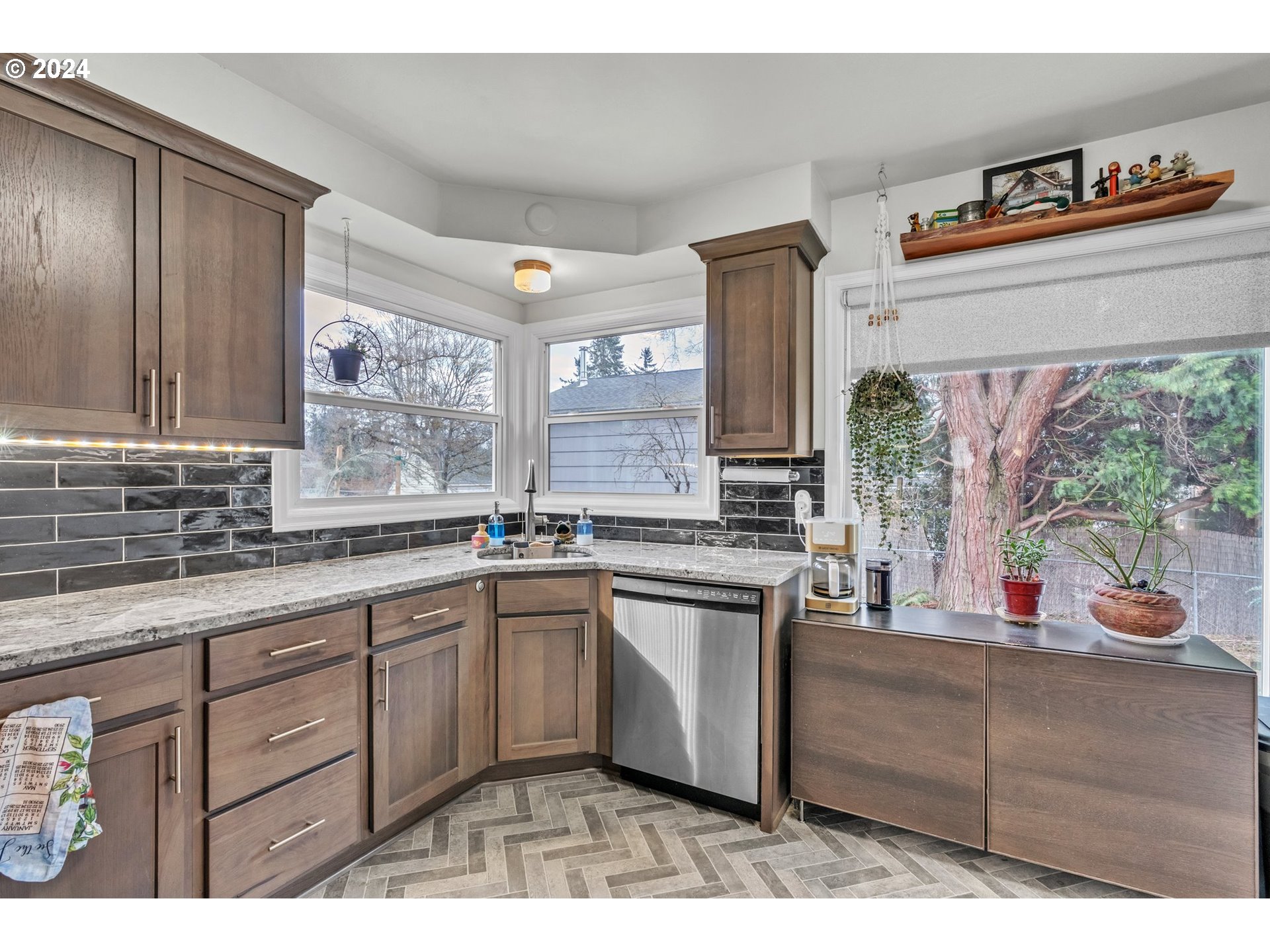 2531 NE 107TH AVE