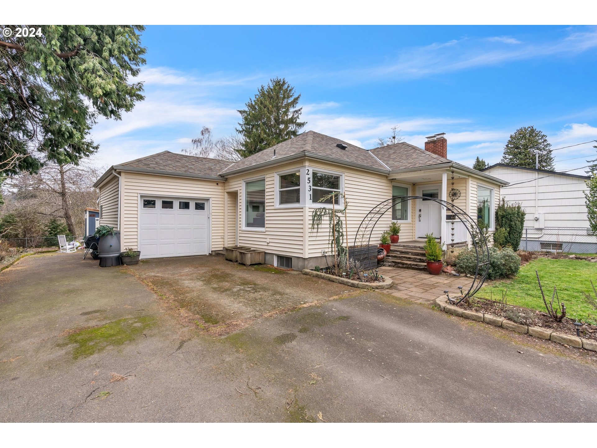 2531 NE 107TH AVE