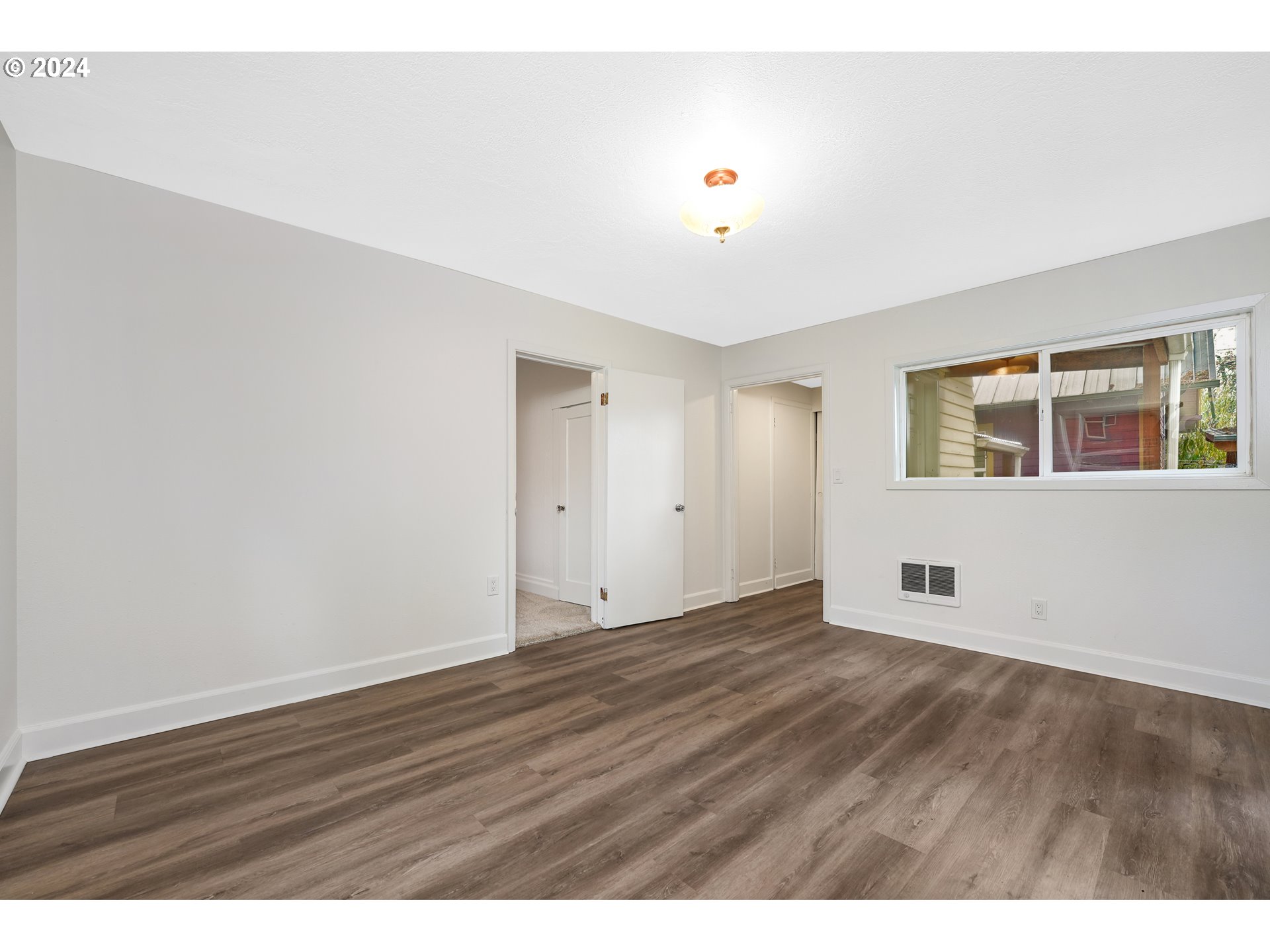 4623 SE 64TH A + B AVE