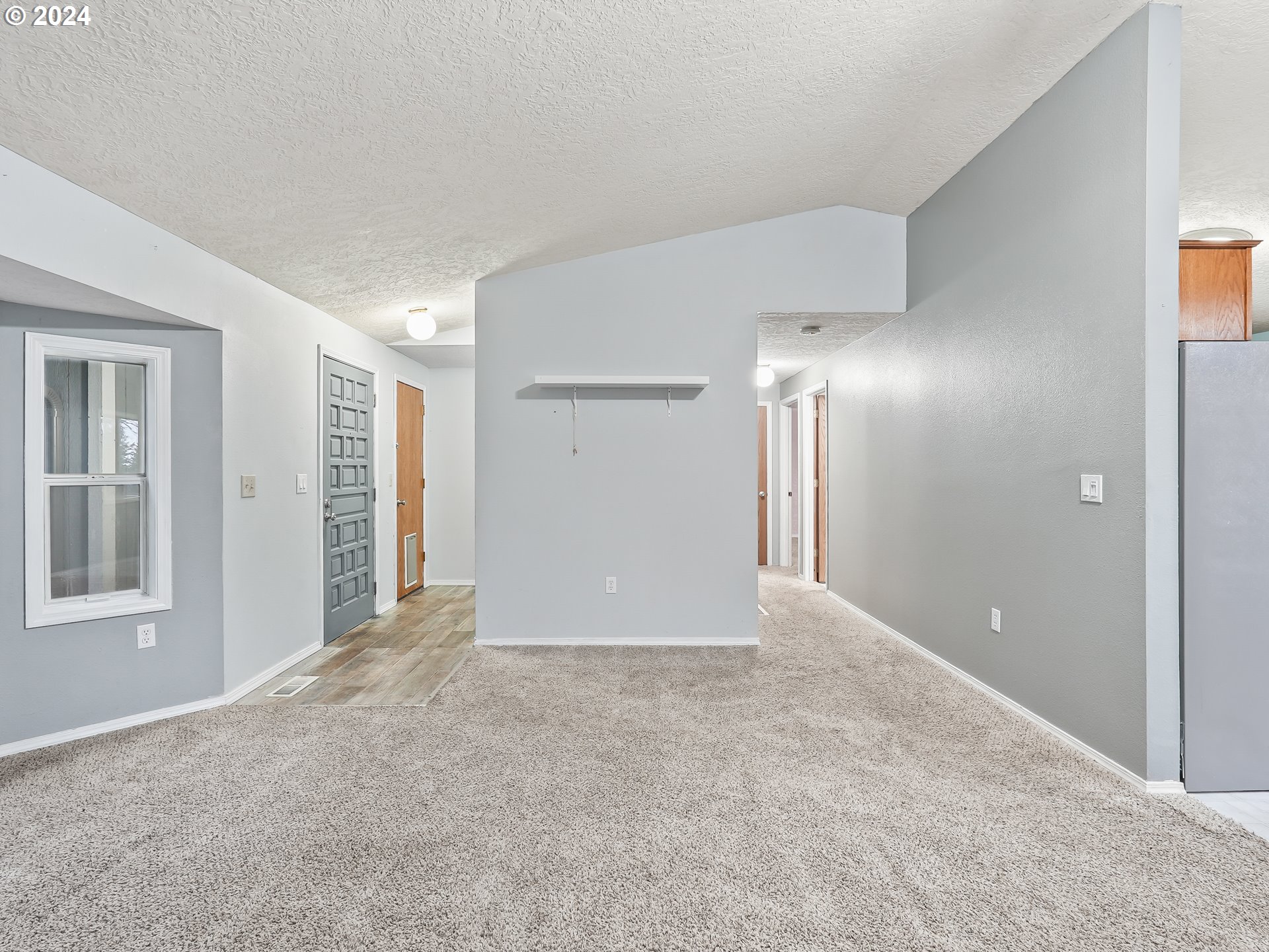 17300 SE FOREST HILL DR