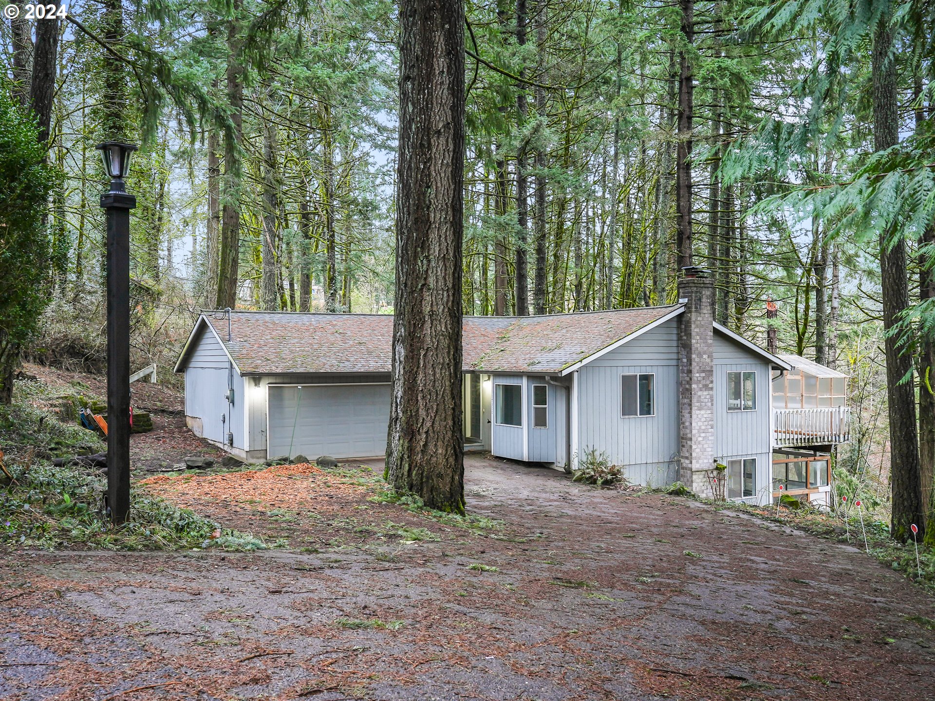 17300 SE FOREST HILL DR