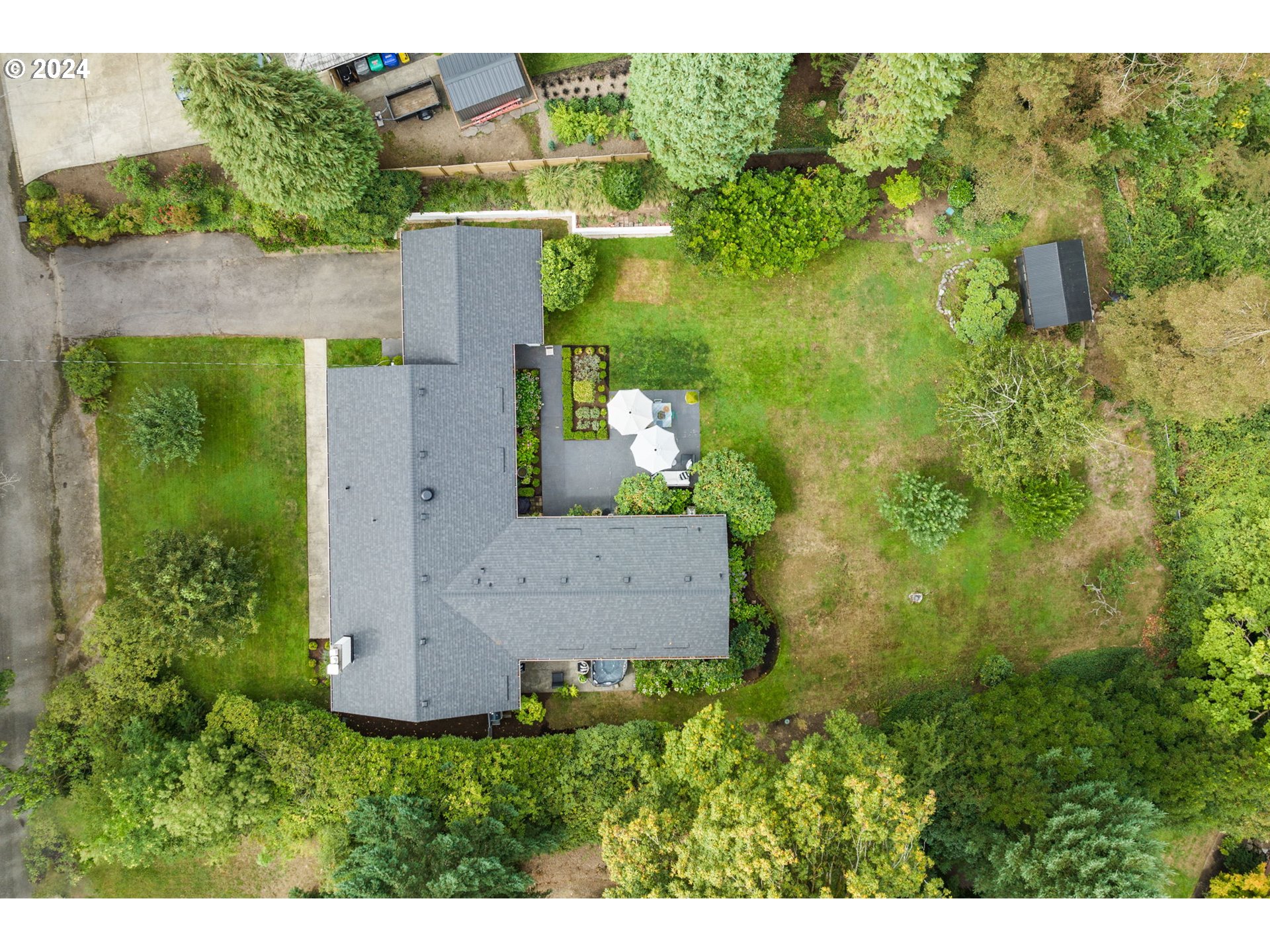 4749 NW WOODSIDE TER