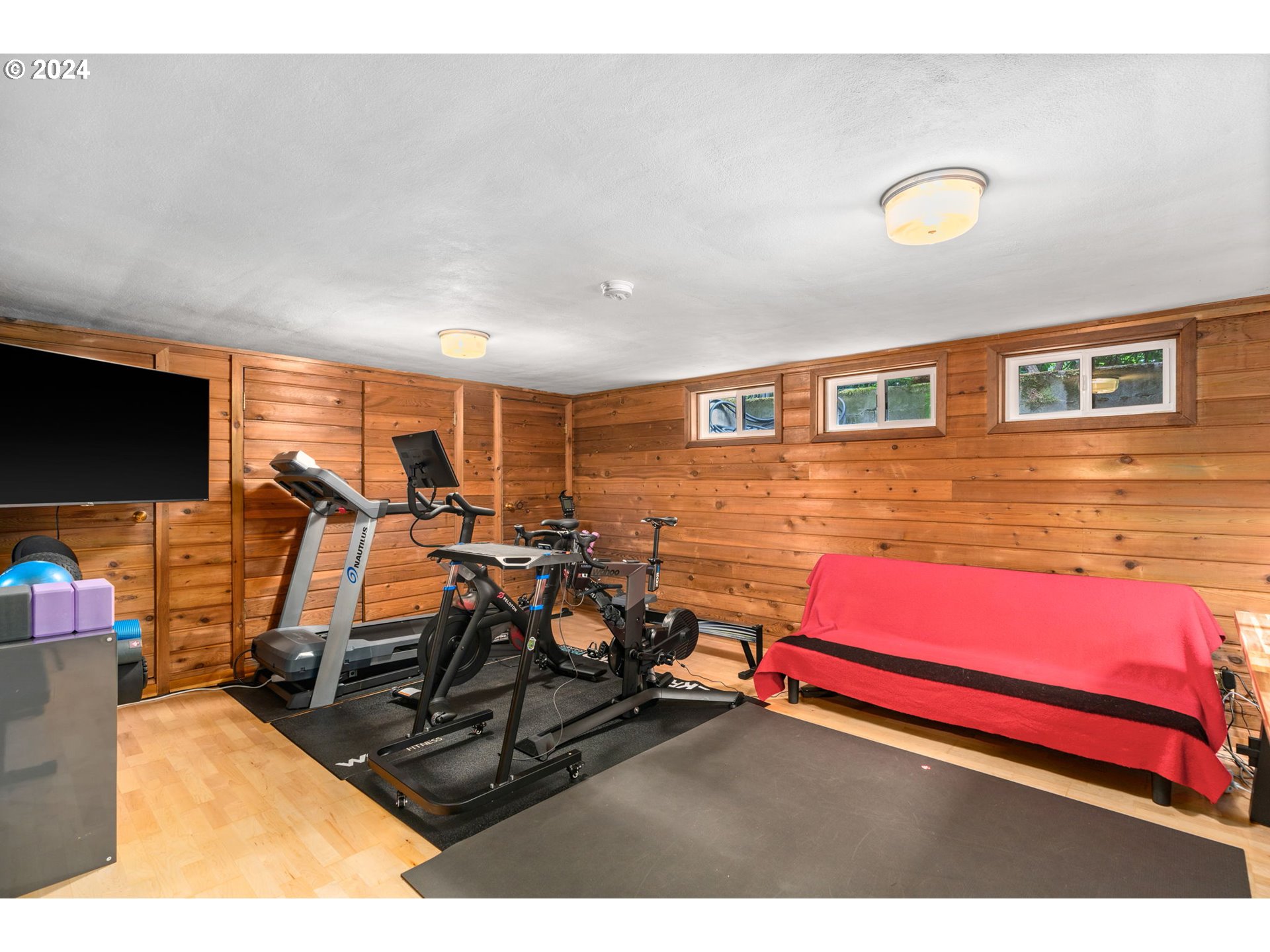 4749 NW WOODSIDE TER