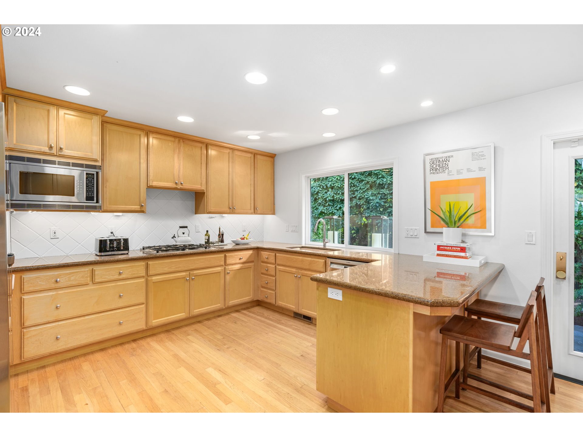 4749 NW WOODSIDE TER
