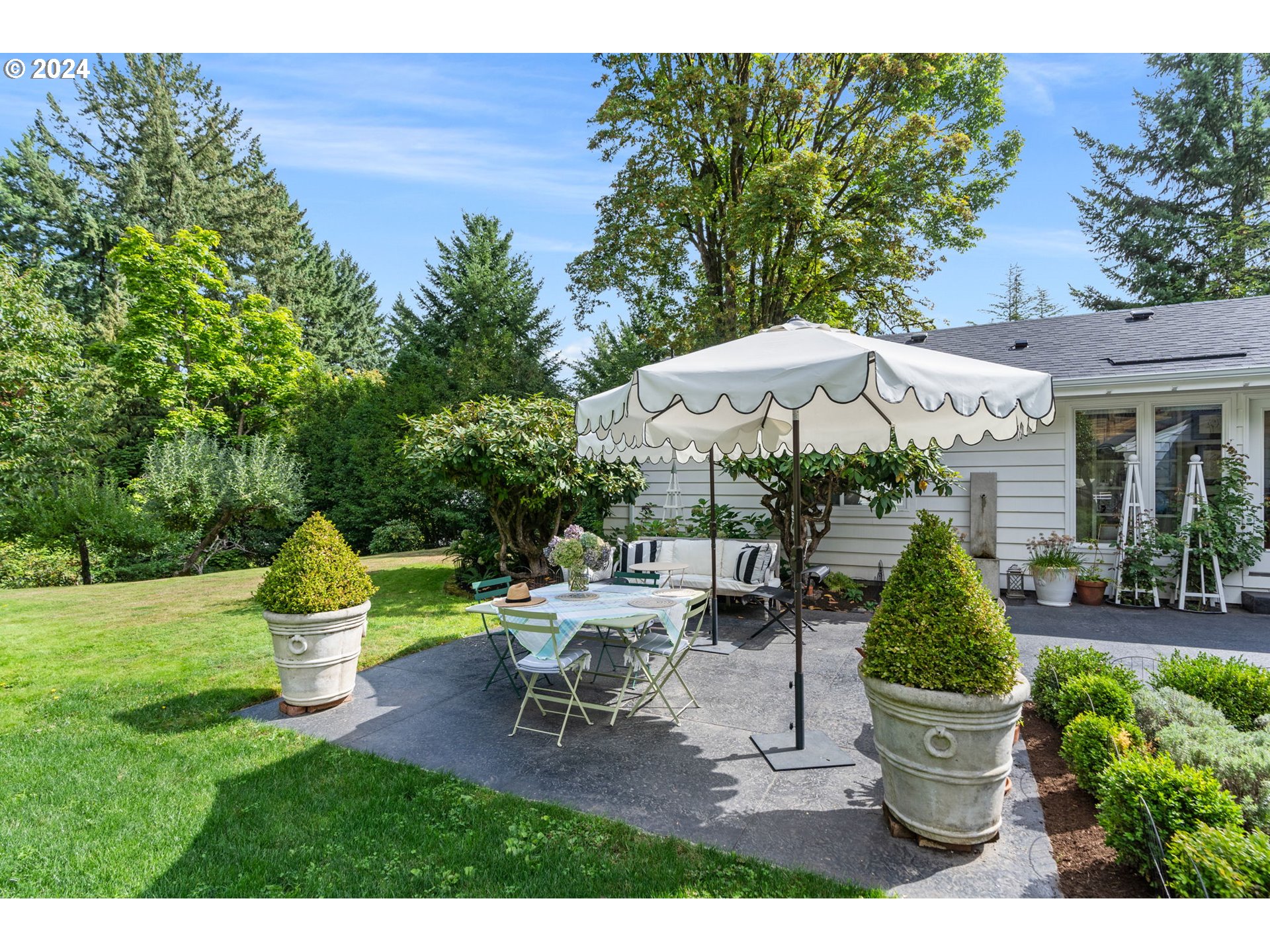 4749 NW WOODSIDE TER