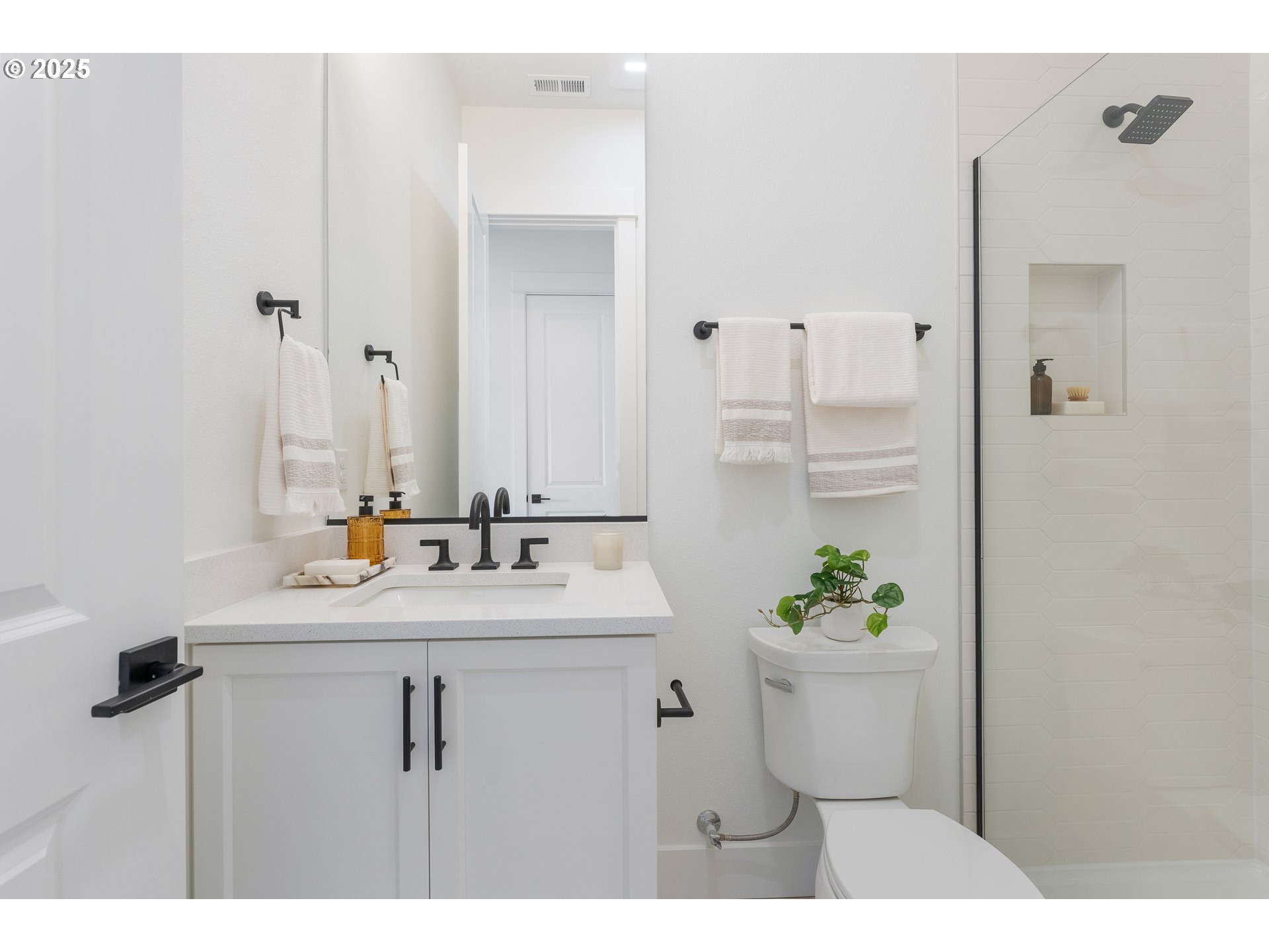 15044 SW 164th AVE L17