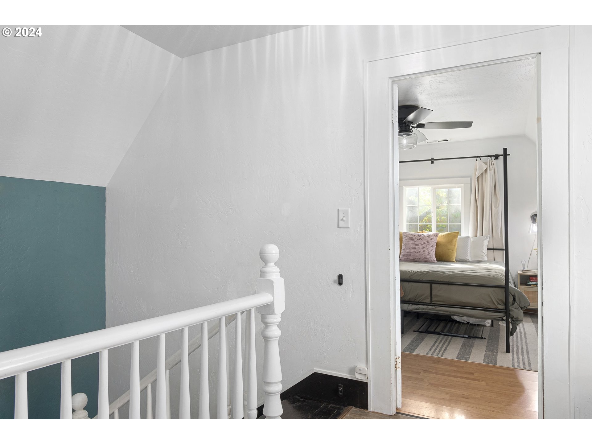475 W 9TH AVE