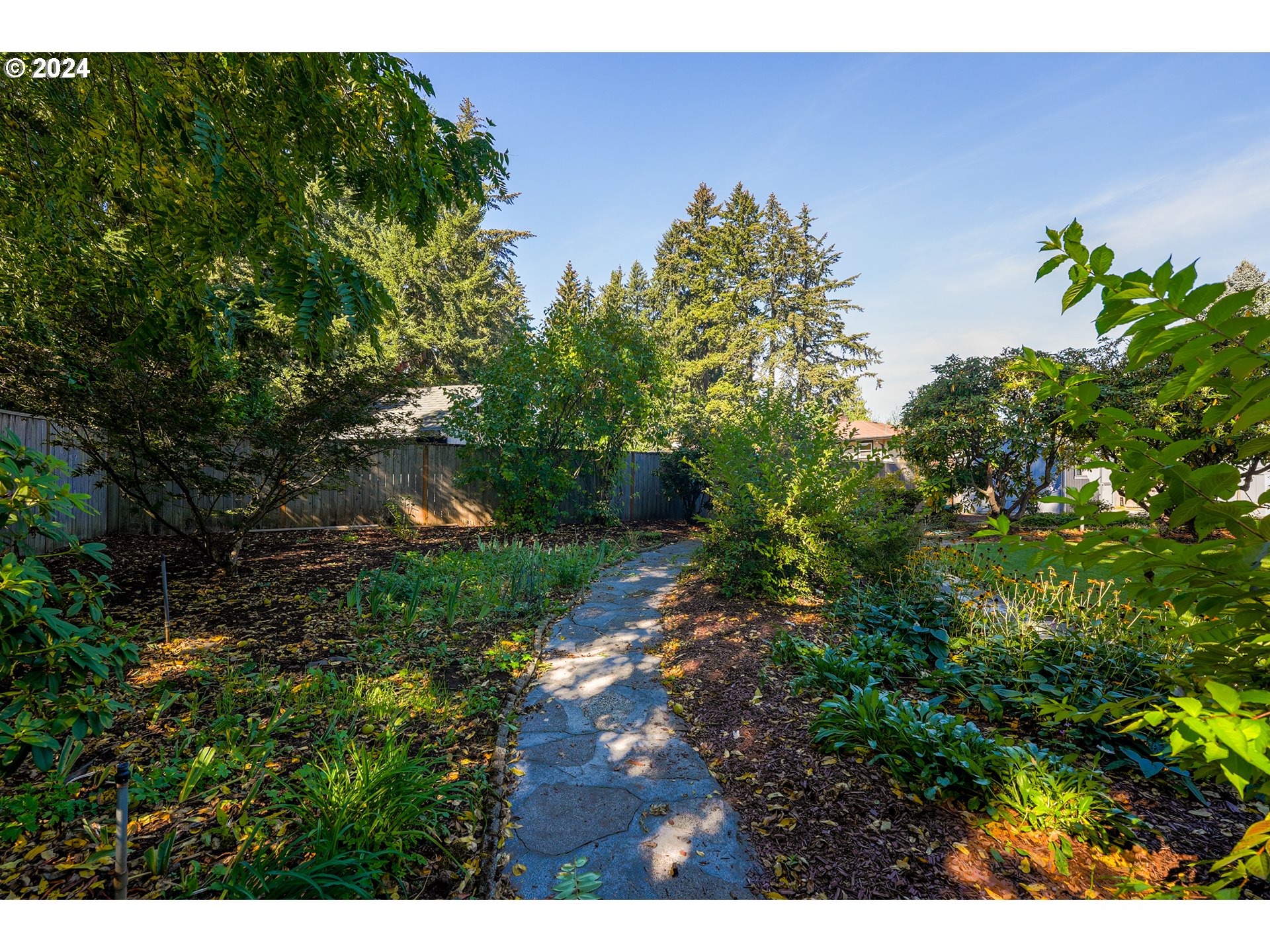 5508 SE HARLENE ST