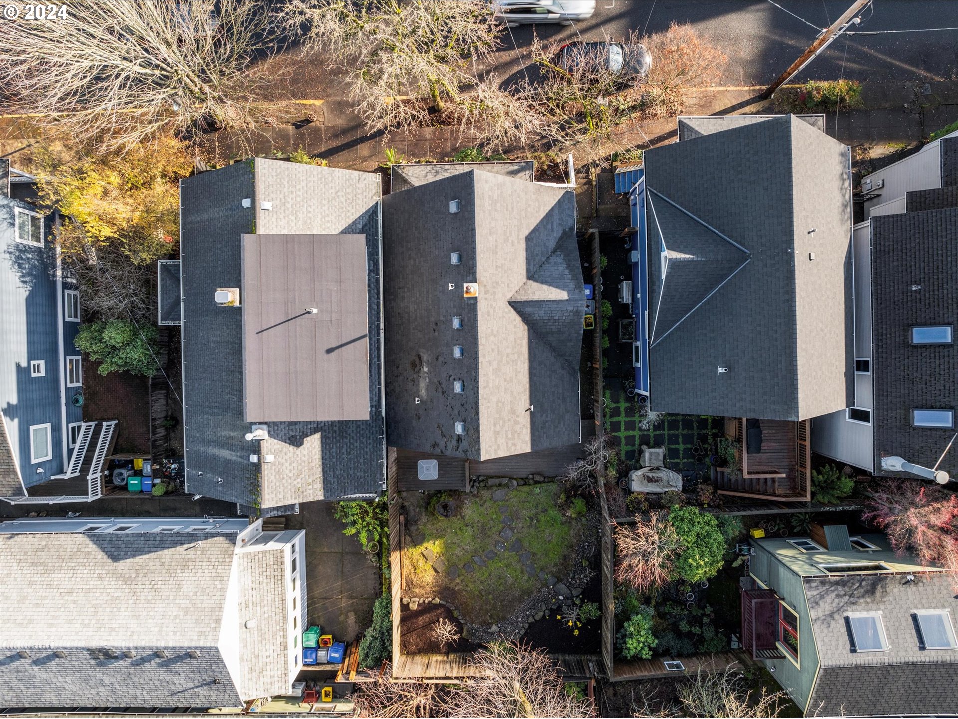 1927 NW 25TH AVE