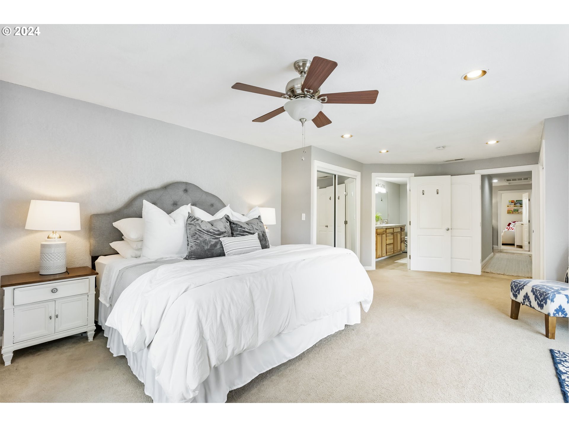 29322 SW COURTSIDE DR
