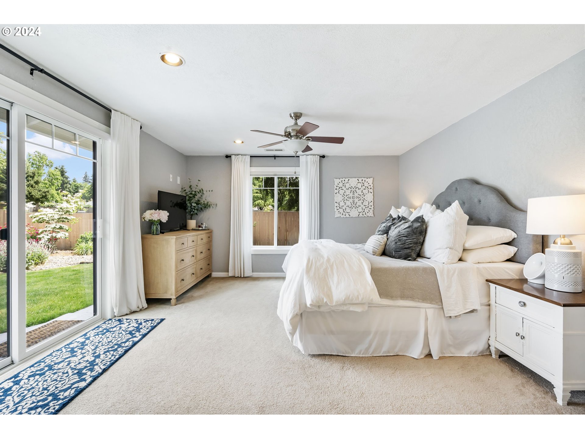 29322 SW COURTSIDE DR