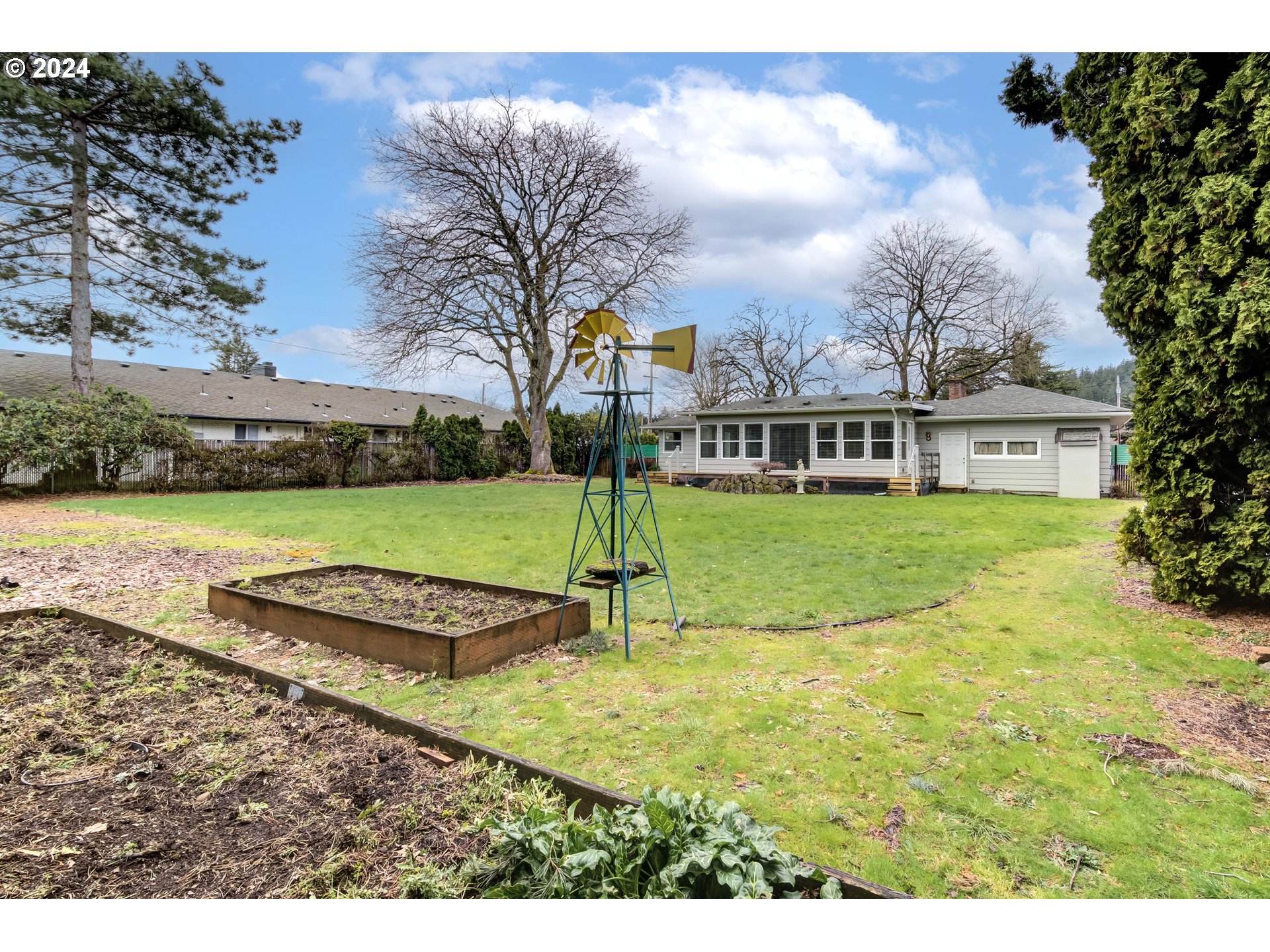 1902 SE 80TH AVE
