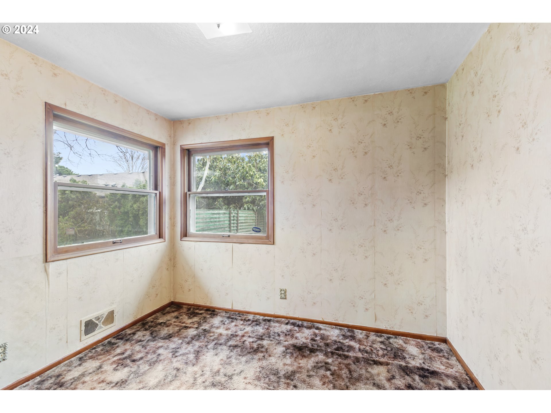 1902 SE 80TH AVE
