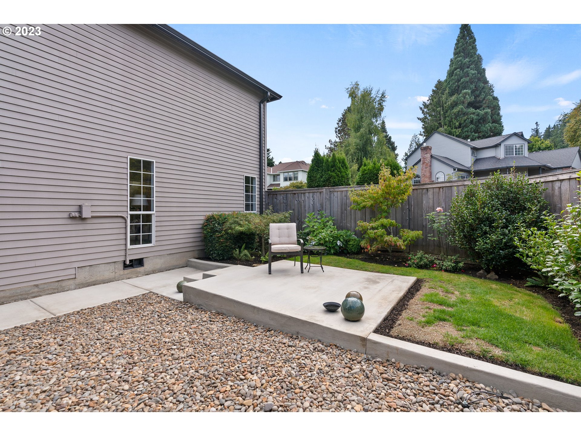 17942 SAINT CLAIR DR