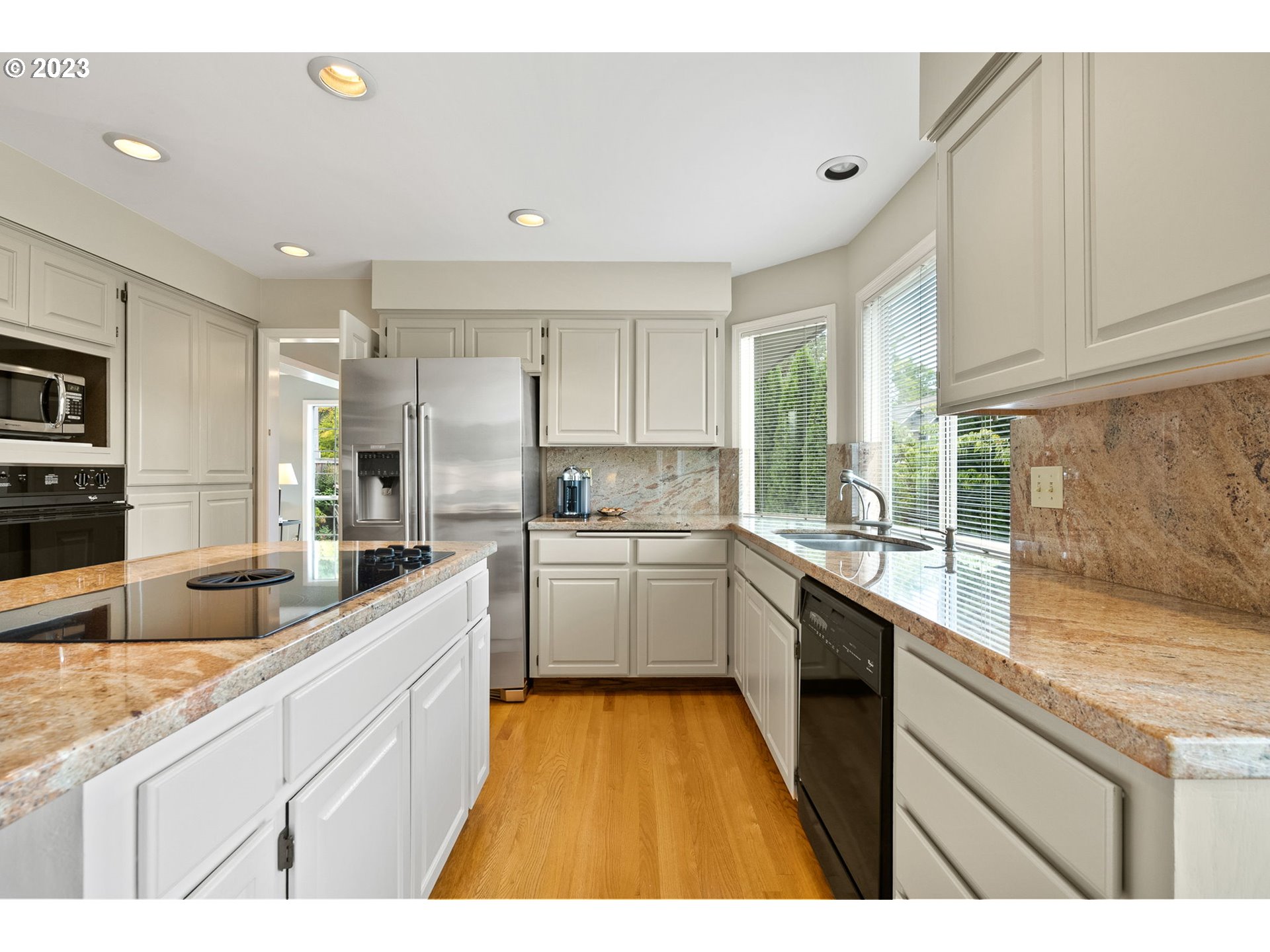 17942 SAINT CLAIR DR
