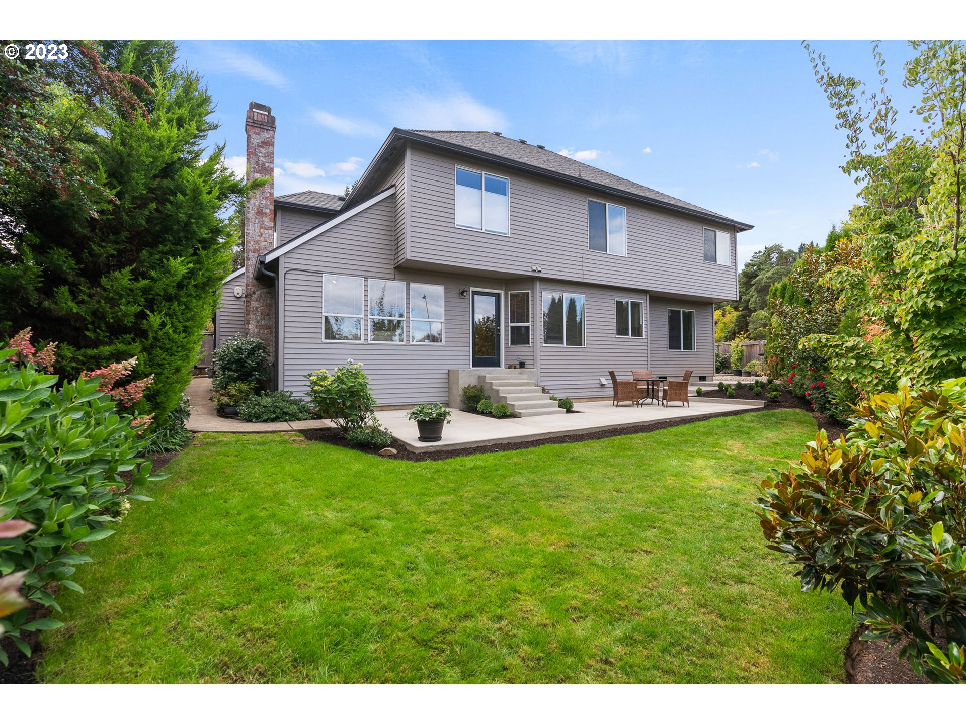 17942 SAINT CLAIR DR